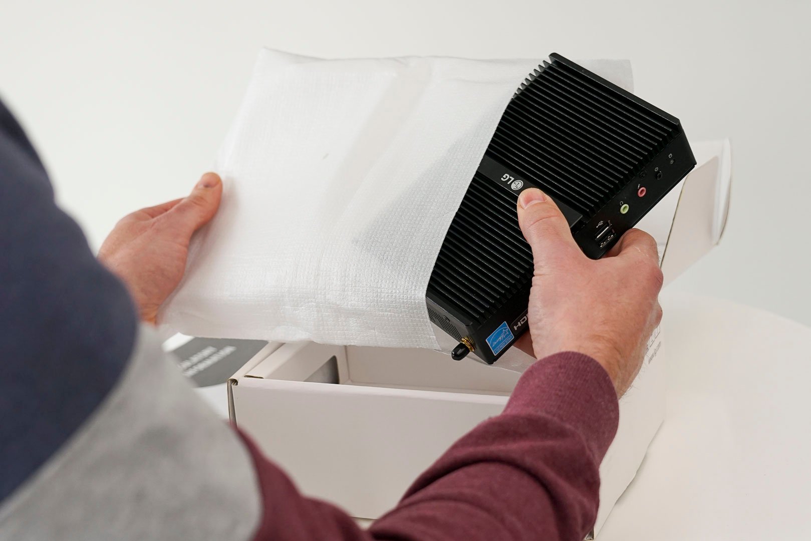 small form factor pc digital signage